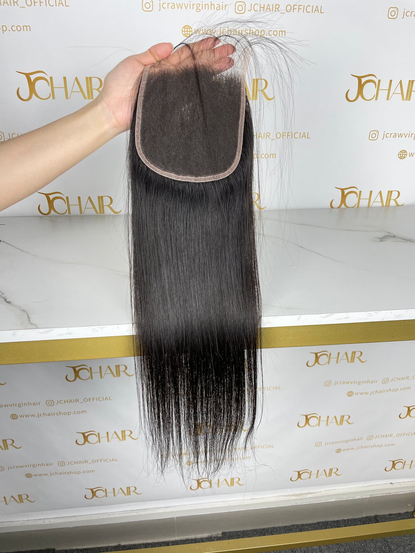 Raw hair Straight HD / Transparent Lace Closure #1B